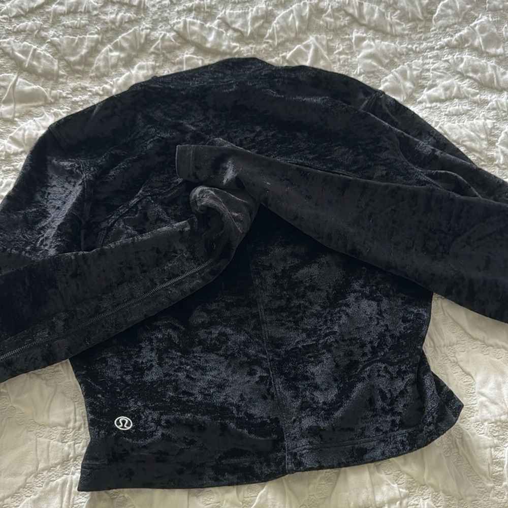 Crushed velvet crop top